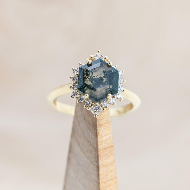 "NEREZZA" - BRIDAL SUITE - HEXAGON CUT MOSS AGATE ENGAGEMENT RING WITH DIAMOND ACCENTS & TRACERS-Staghead Designs