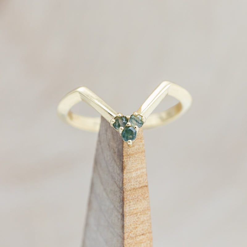 "NEREZZA" - BRIDAL SUITE - HEXAGON CUT MOSS AGATE ENGAGEMENT RING WITH DIAMOND ACCENTS & TRACERS-Staghead Designs