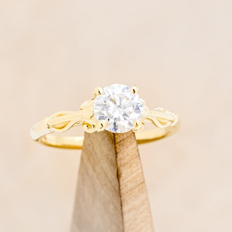 "ROSEMARY" - FLORAL-STYLE ENGAGEMENT RING WITH ROUND CUT MOISSANITE & DIAMOND TRACER-7
