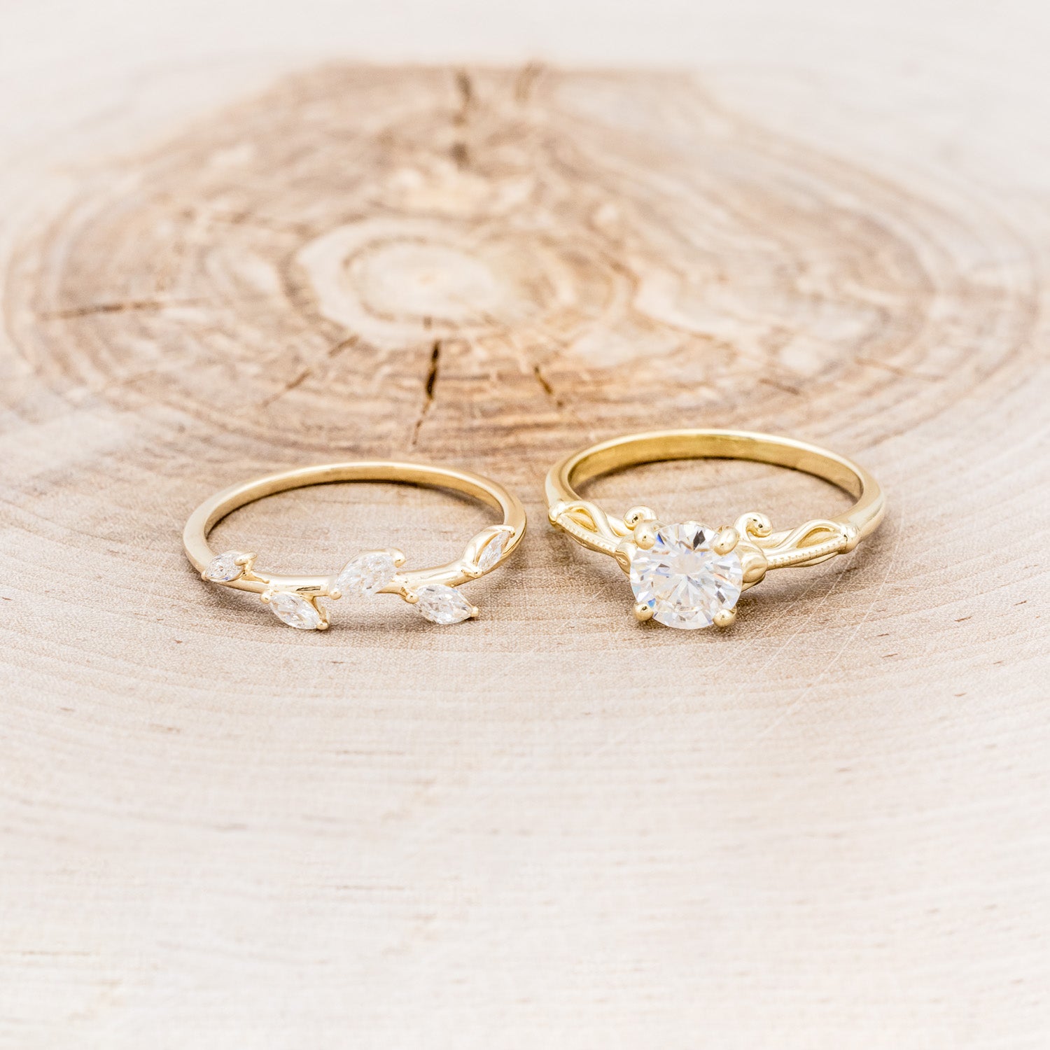 "ROSEMARY" - FLORAL-STYLE ENGAGEMENT RING WITH ROUND CUT MOISSANITE & DIAMOND TRACER-6