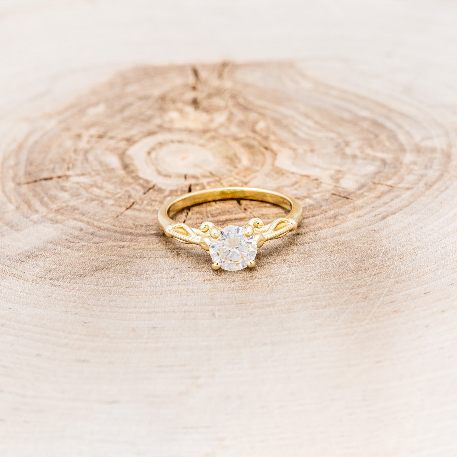 "ROSEMARY" - FLORAL-STYLE ENGAGEMENT RING WITH ROUND CUT MOISSANITE & DIAMOND TRACER-10