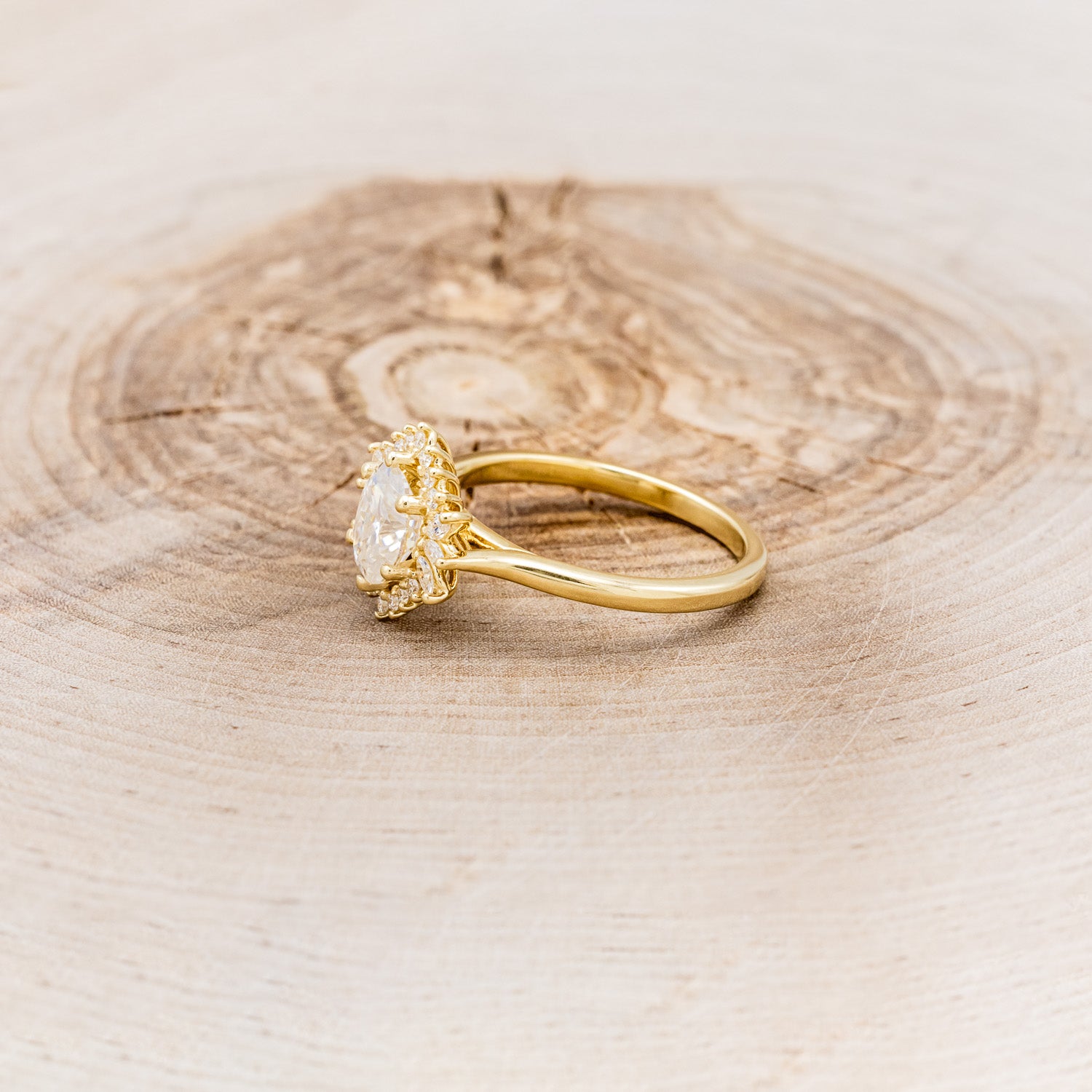 "SKYLAR" - OVAL MOISSANITE ENGAGEMENT RING WITH A DIAMOND HALO-3