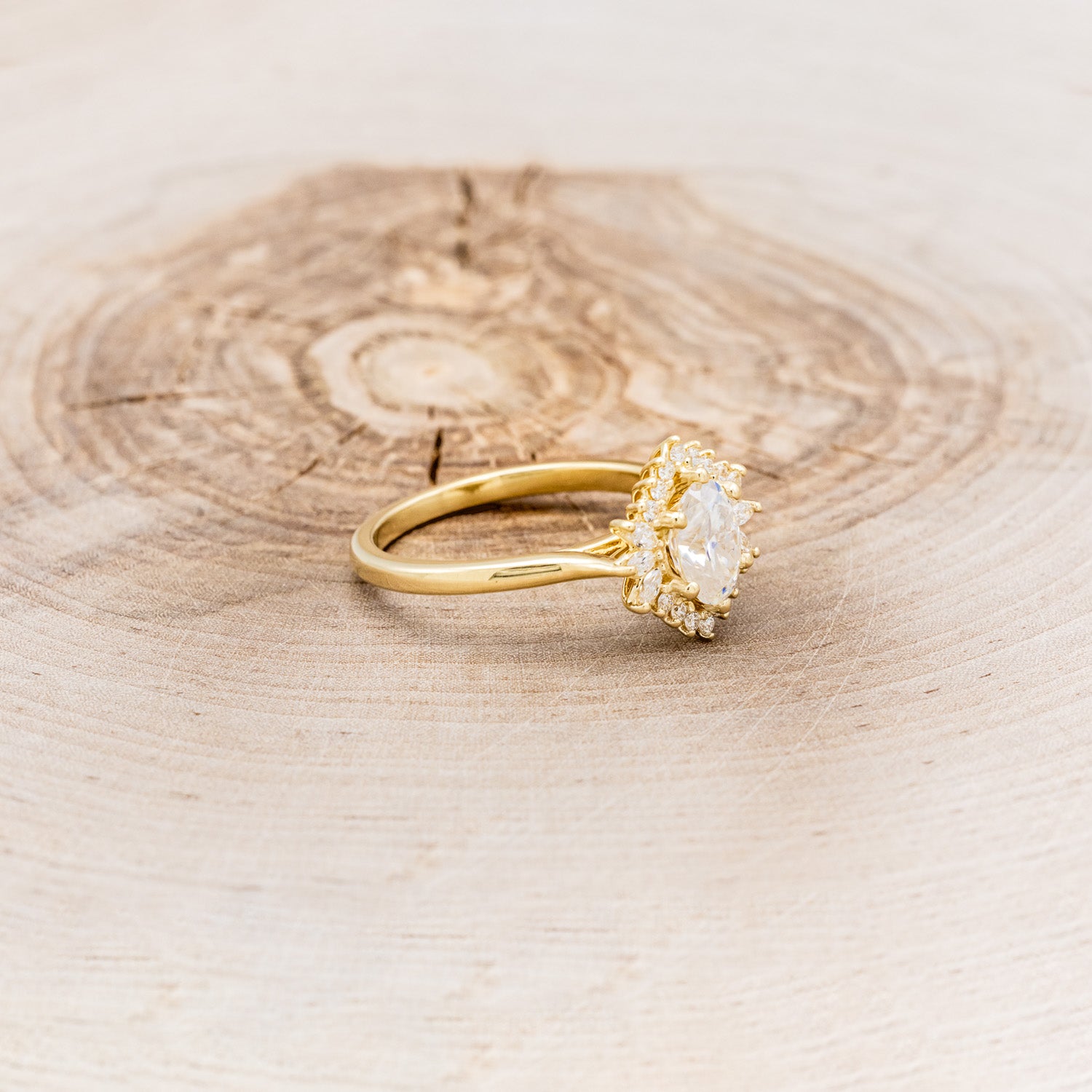 "SKYLAR" - OVAL MOISSANITE ENGAGEMENT RING WITH A DIAMOND HALO-2