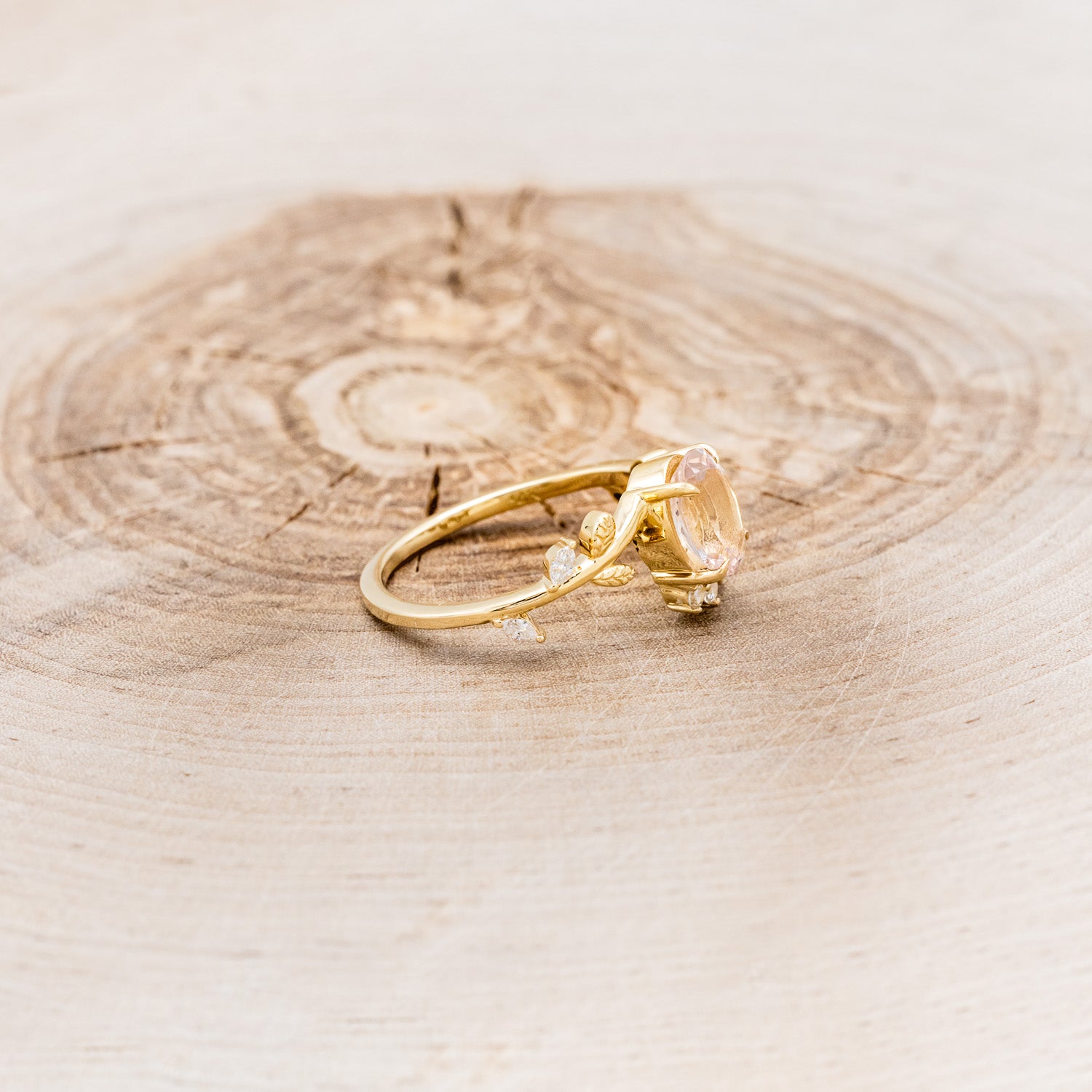 "CAELUM" - VINE STYLE OVAL MORGANITE ENGAGEMENT RING SET WITH LEAF & DIAMOND ACCENTS-8