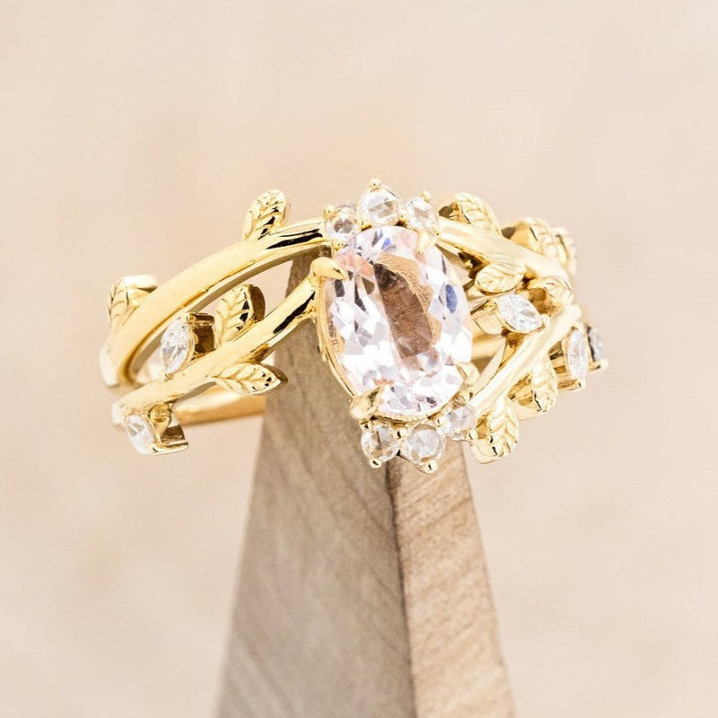 "CAELUM" - VINE STYLE OVAL MORGANITE ENGAGEMENT RING SET WITH LEAF & DIAMOND ACCENTS - 1