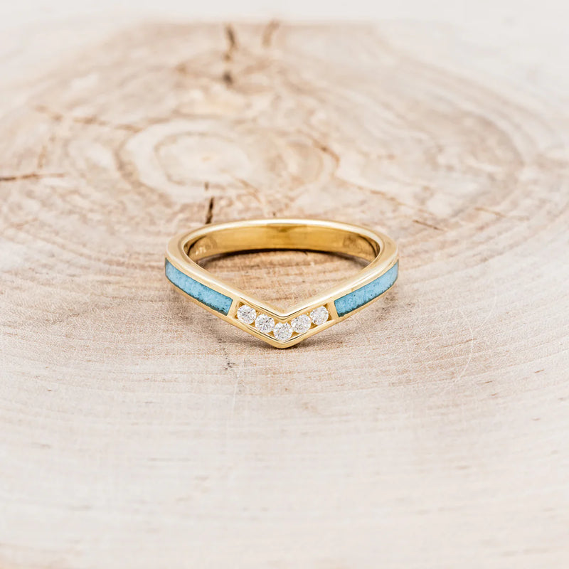 "KIDA" - V-SHAPED STACKING BAND WITH TURQUOISE INLAYS & DIAMOND ACCENTS - 14K YELLOW GOLD - SIZE 8 1/2-Staghead Designs