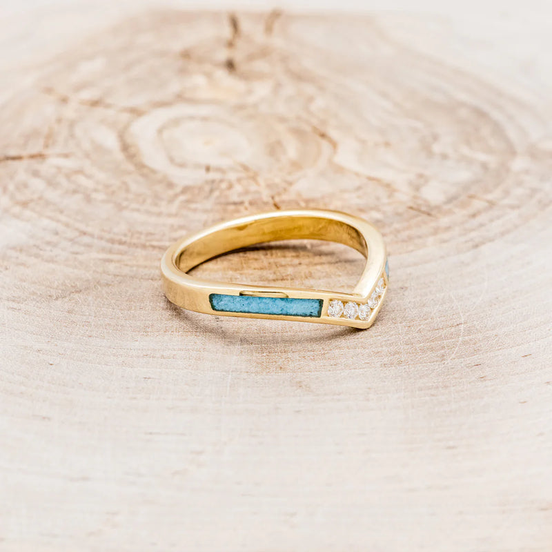 "KIDA" - V-SHAPED STACKING BAND WITH TURQUOISE INLAYS & DIAMOND ACCENTS - 14K YELLOW GOLD - SIZE 8 1/2-Staghead Designs