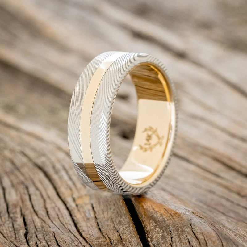 "NIRVANA" - ETCHED DAMASCUS STEEL & 14K YELLOW GOLD INLAY WEDDING BAND - 14K YELLOW GOLD - SIZE 10 1/2