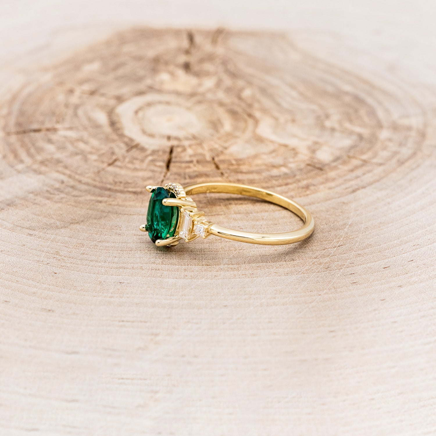 "ORNA" - OVAL LAB-GROWN EMERALD ENGAGEMENT RING WITH DIAMOND ACCENTS & TRACER-8