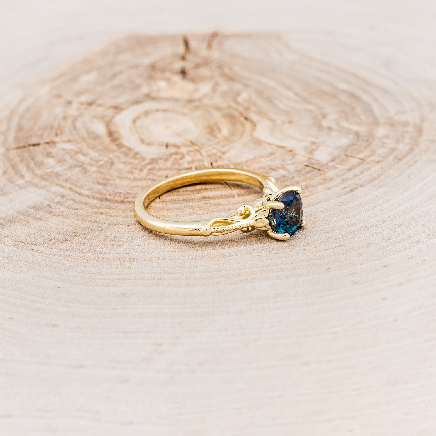 "ROSEMARY" - FLORAL-STYLE ENGAGEMENT RING WITH ROUND CUT LAB-GROWN ALEXANDRITE-2