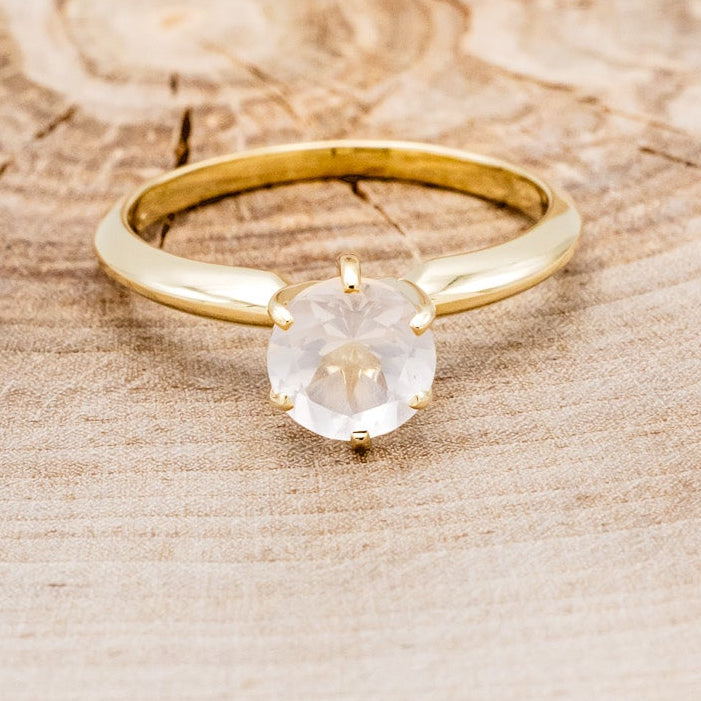 ROUND ROSE QUARTZ SOLITAIRE ENGAGEMENT RING-10