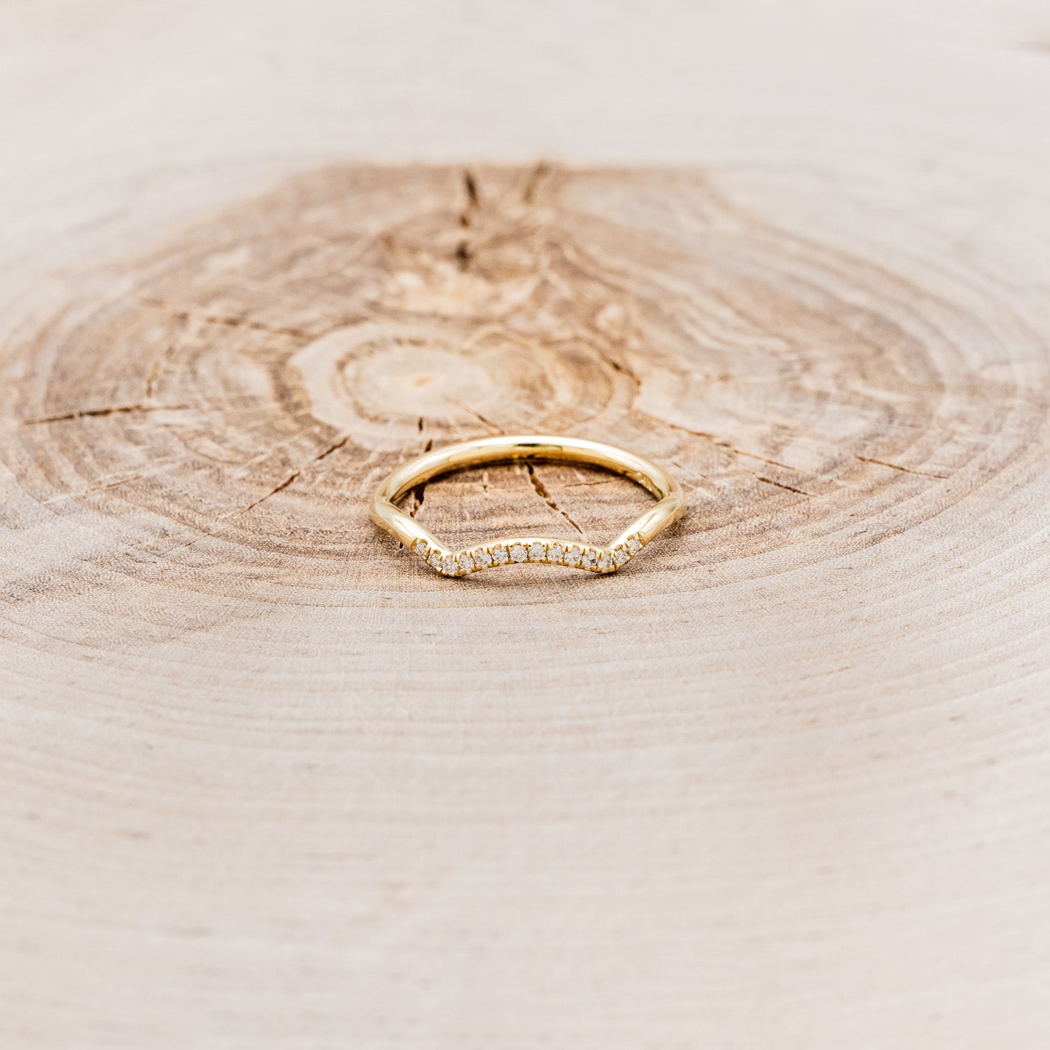 "ROSLYN" - DIAMOND TRACER ONLY-9