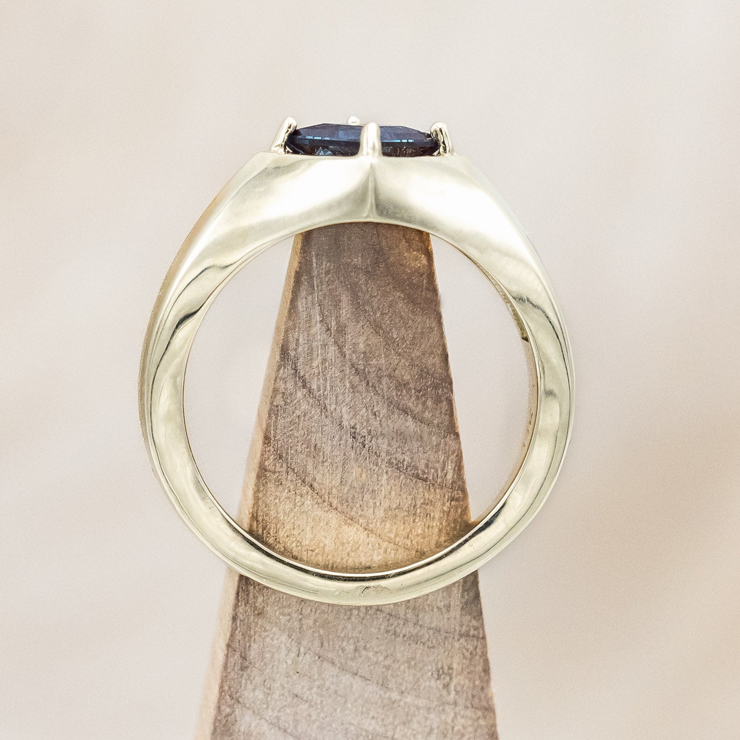 "AMORE" - KITE CUT LAB-GROWN ALEXANDRITE SIGNET ENGAGEMENT RING-Staghead Designs