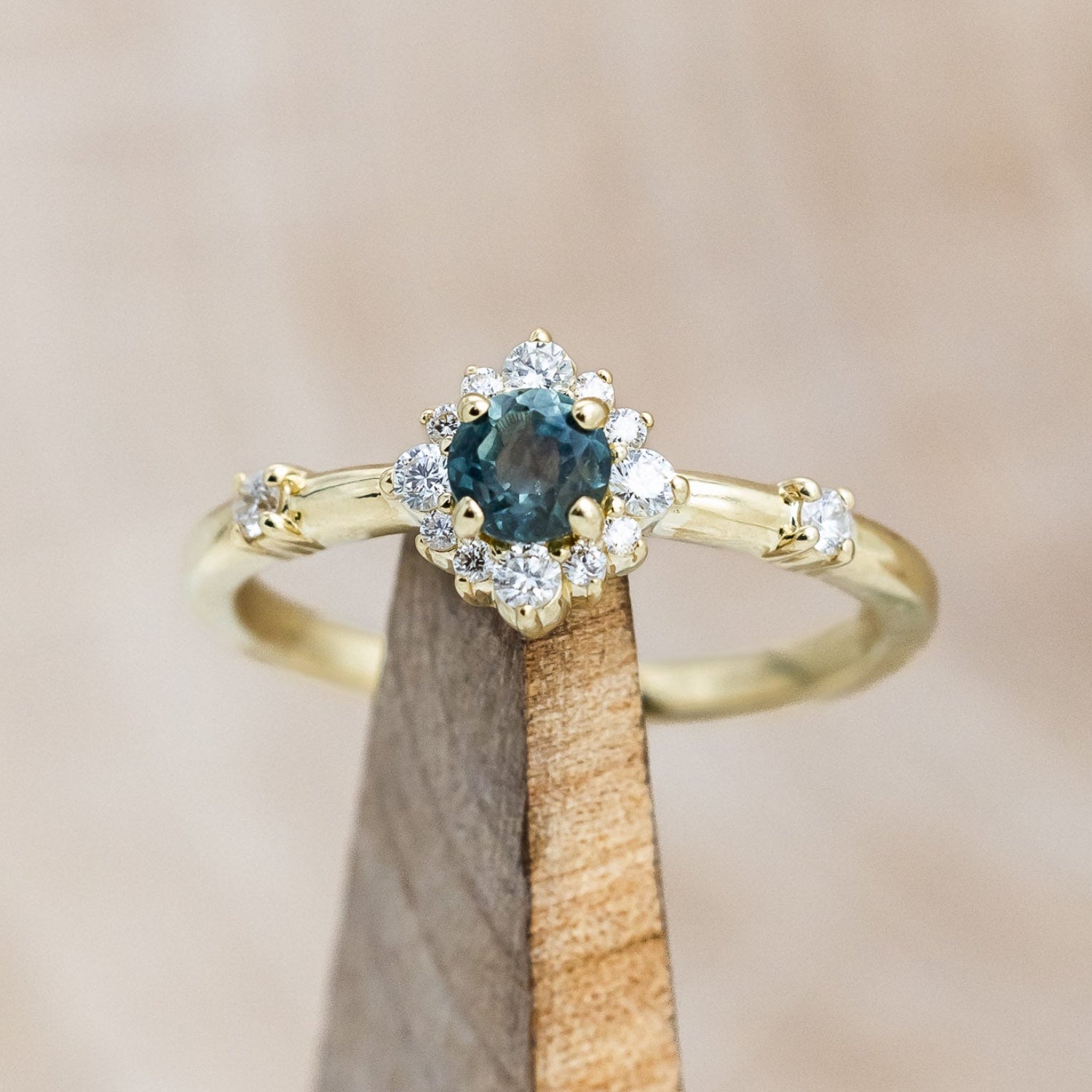 "STARLA" - ROUND CUT ENGAGEMENT RING WITH STARBURST DIAMOND HALO-Staghead Designs