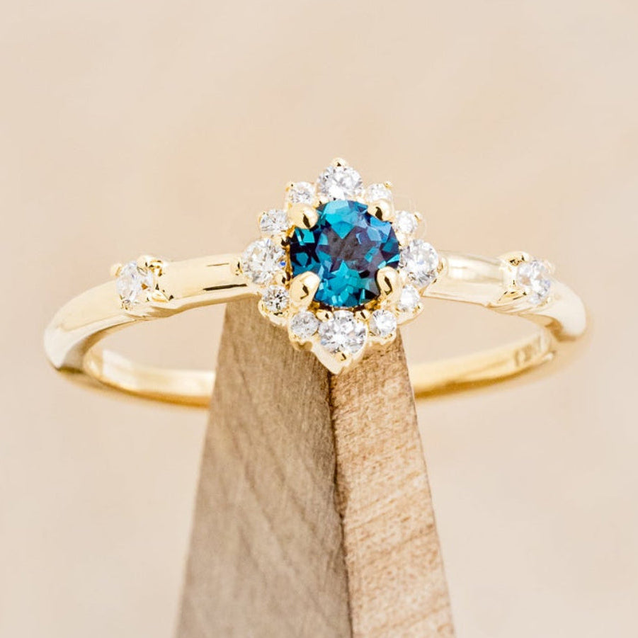 "STARLA" - ROUND CUT LAB-GROWN ALEXANDRITE ENGAGEMENT RING WITH STARBURST DIAMOND HALO-13
