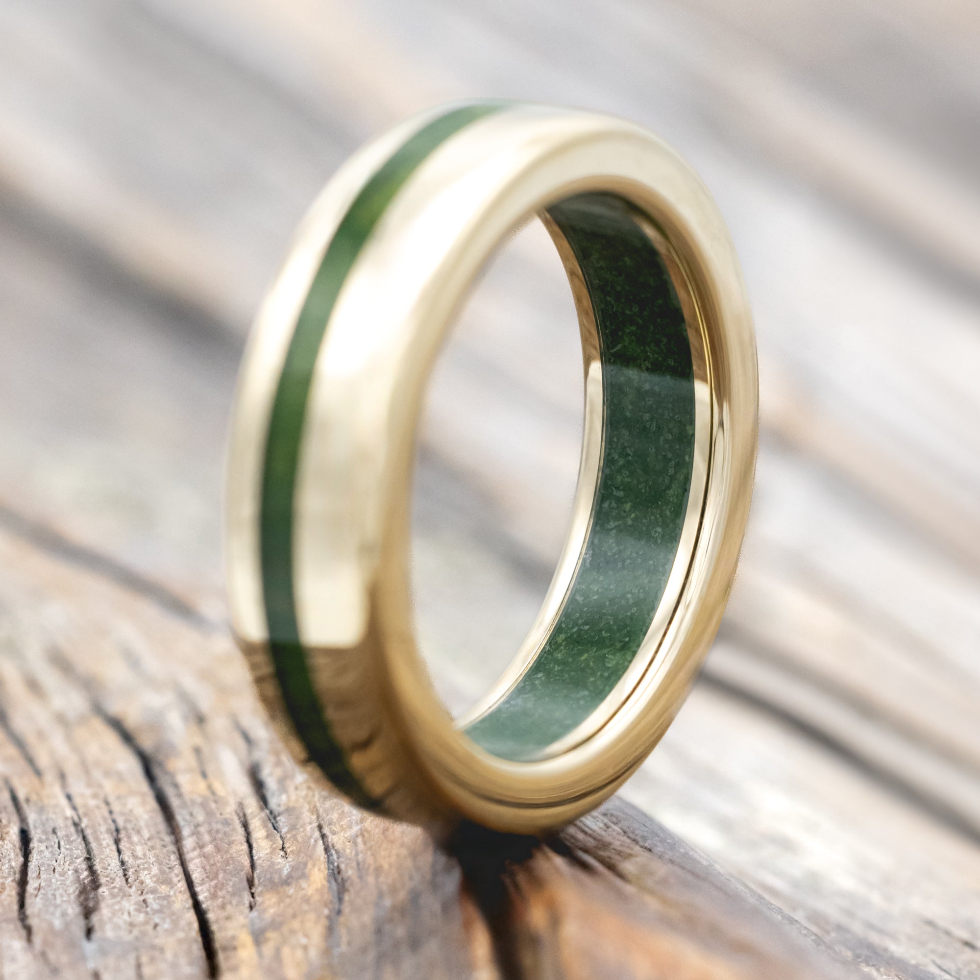 "VERTIGO" - MOSS INLAY & LINING WEDDING RING-Staghead Designs