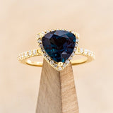 "ELENA" - TRILLION CUT LAB-GROWN ALEXANDRITE ENGAGEMENT RING WITH DIAMOND HALO & ACCENTS