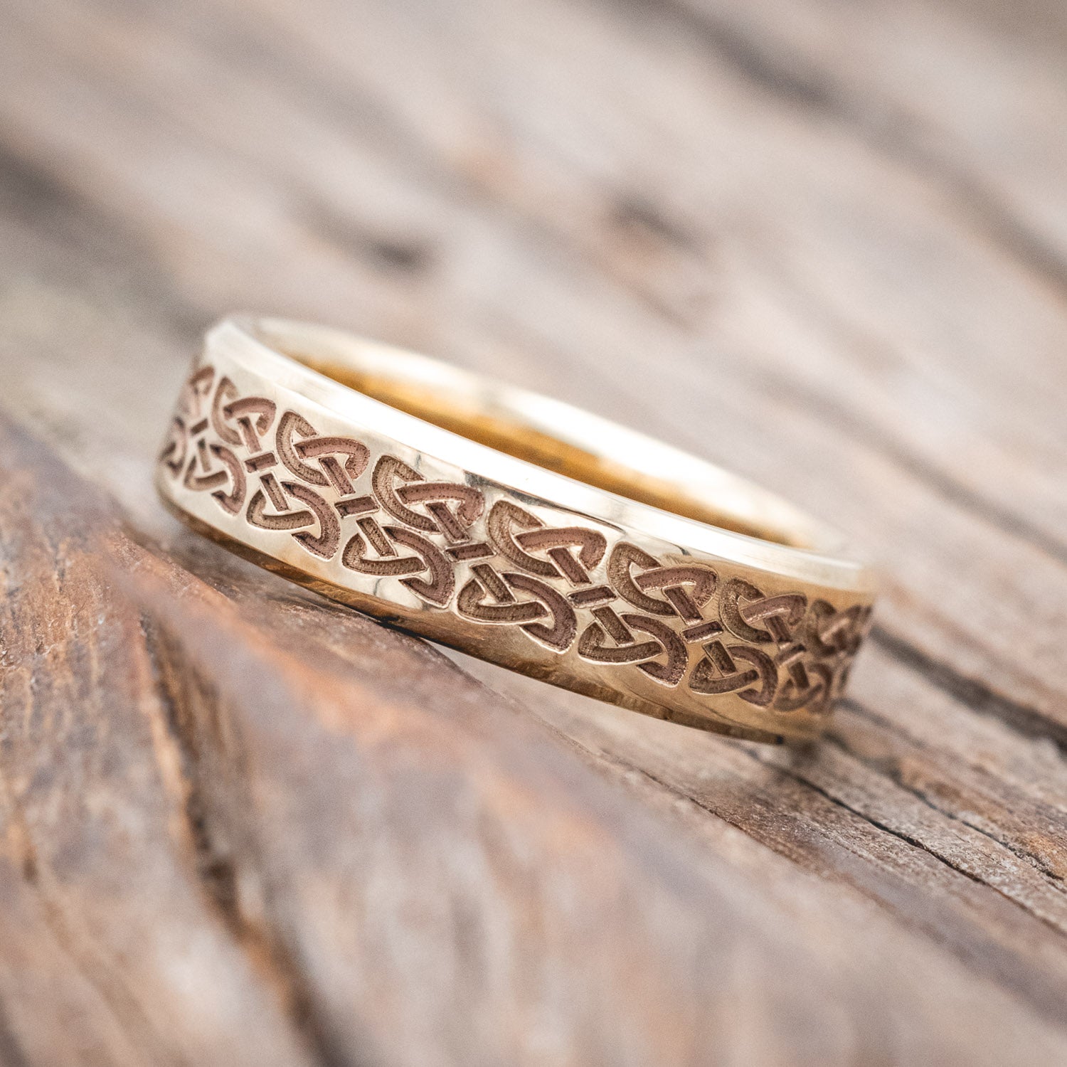 CELTIC LOVE KNOT ENGRAVED WEDDING BAND-Staghead Designs
