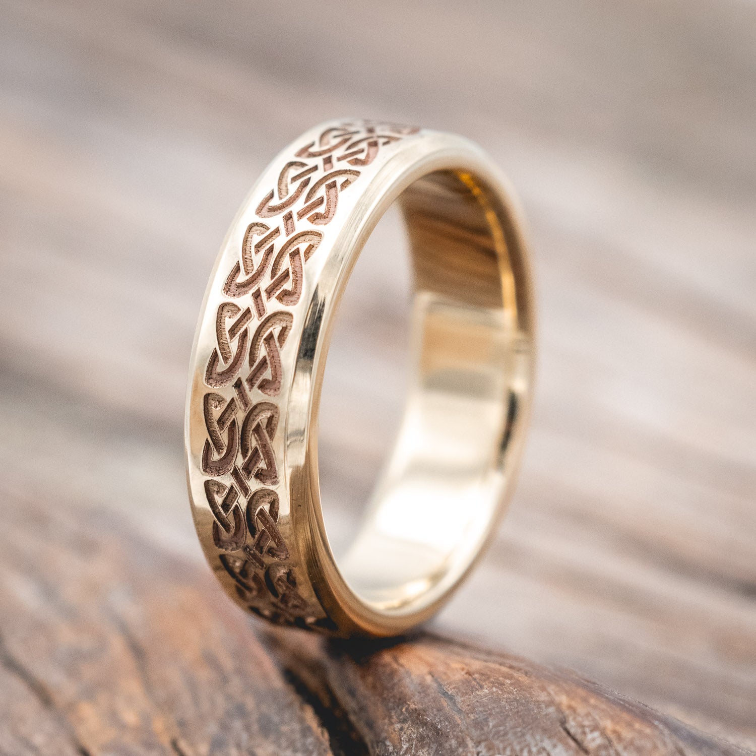 CELTIC LOVE KNOT ENGRAVED WEDDING BAND-Staghead Designs