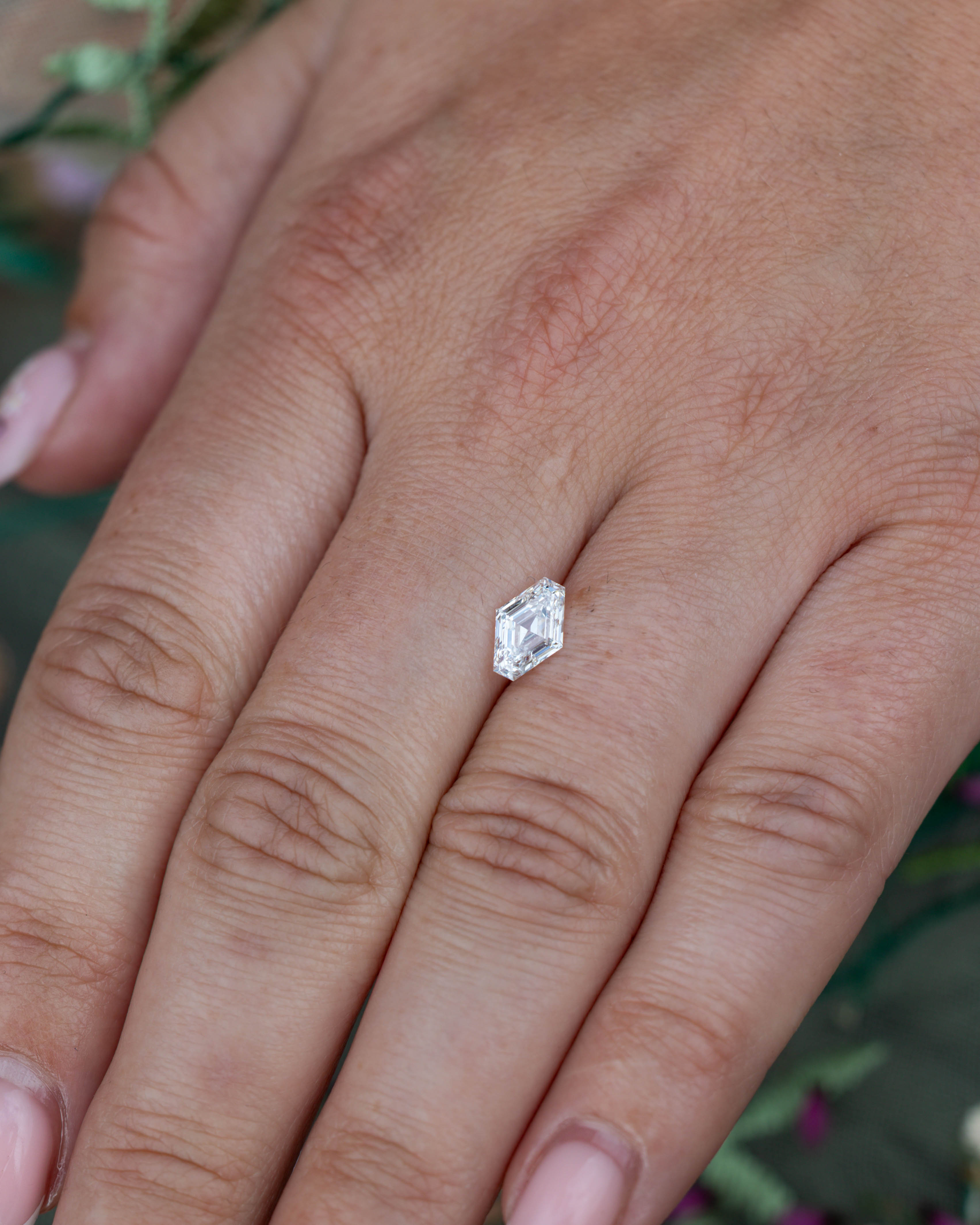 1.01ct 8.51-6.03x3.01mm LOZENGE CUT DIAMOND - GIA VVS2 E-Staghead Designs