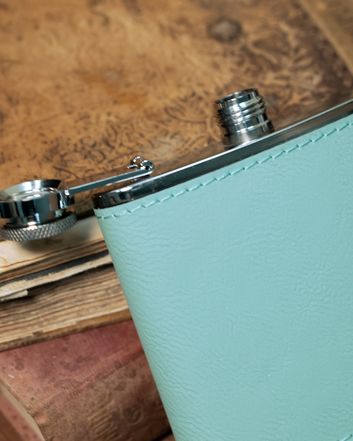 CUSTOM ENGRAVED FLASK-Staghead Designs