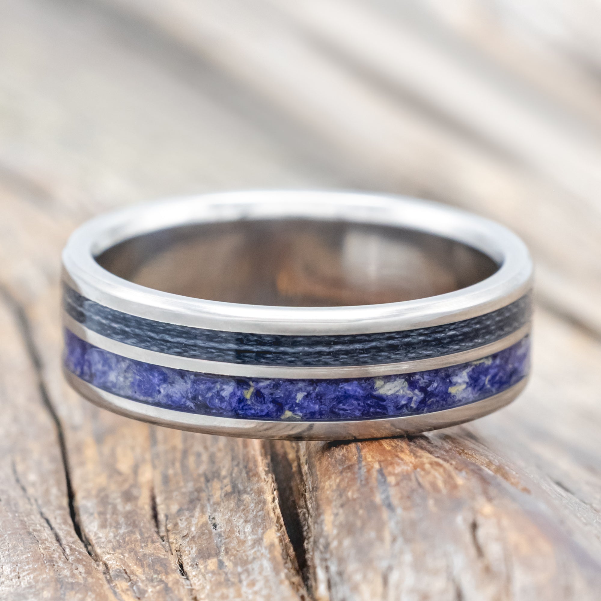 "RAPTOR" - BLUEBELL PETALS & GREY FISHING LINE INLAY WEDDING RING - TITANIUM (6MM) - SIZE 8-Staghead Designs