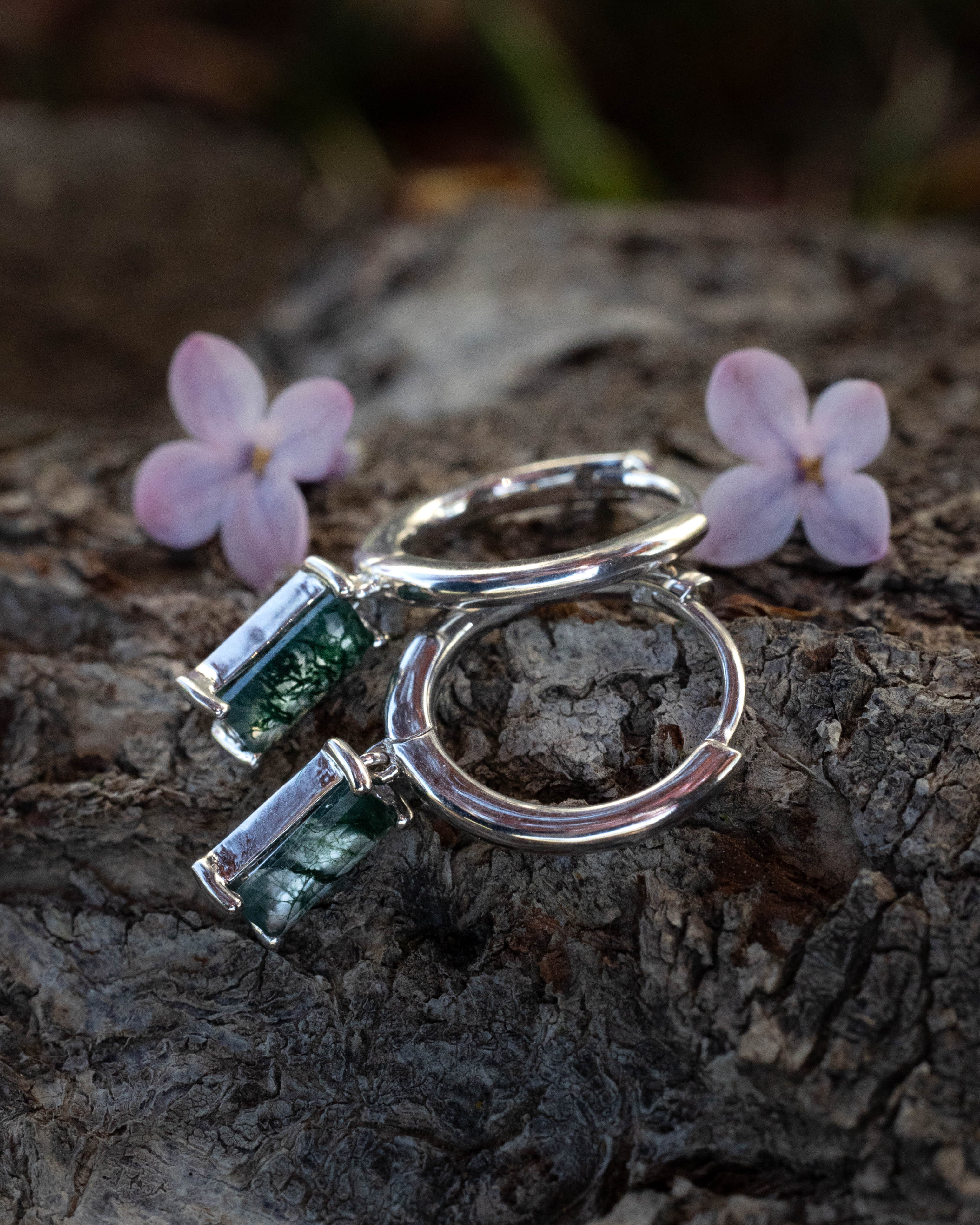 BAGUETTE MOSS AGATE HUGGIES EARRINGS IN 14K GOLD-Staghead Designs