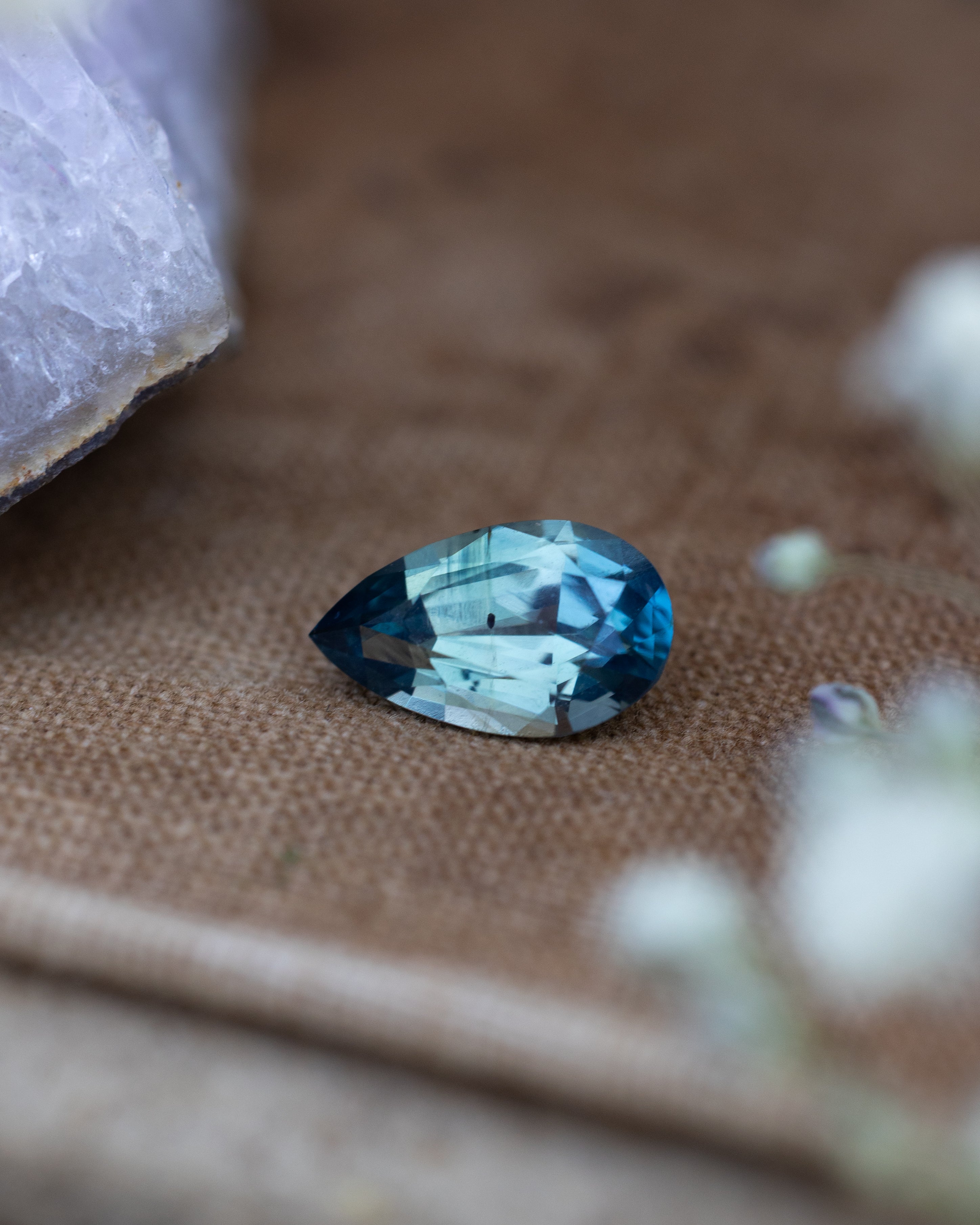 1.4ct 9.14x5.49x3.85mm Pear Cut Blue-Green Sapphire-Staghead Designs