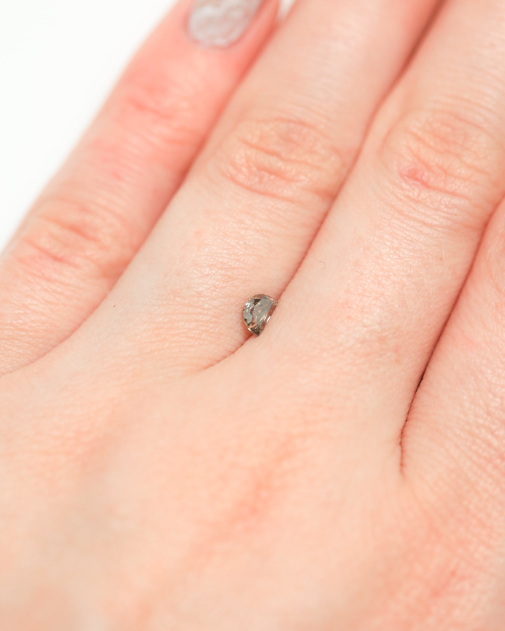 0.28ct 4.71x2.82mm HALF MOON DOUBLE CUT SALT & PEPPER DIAMOND-6