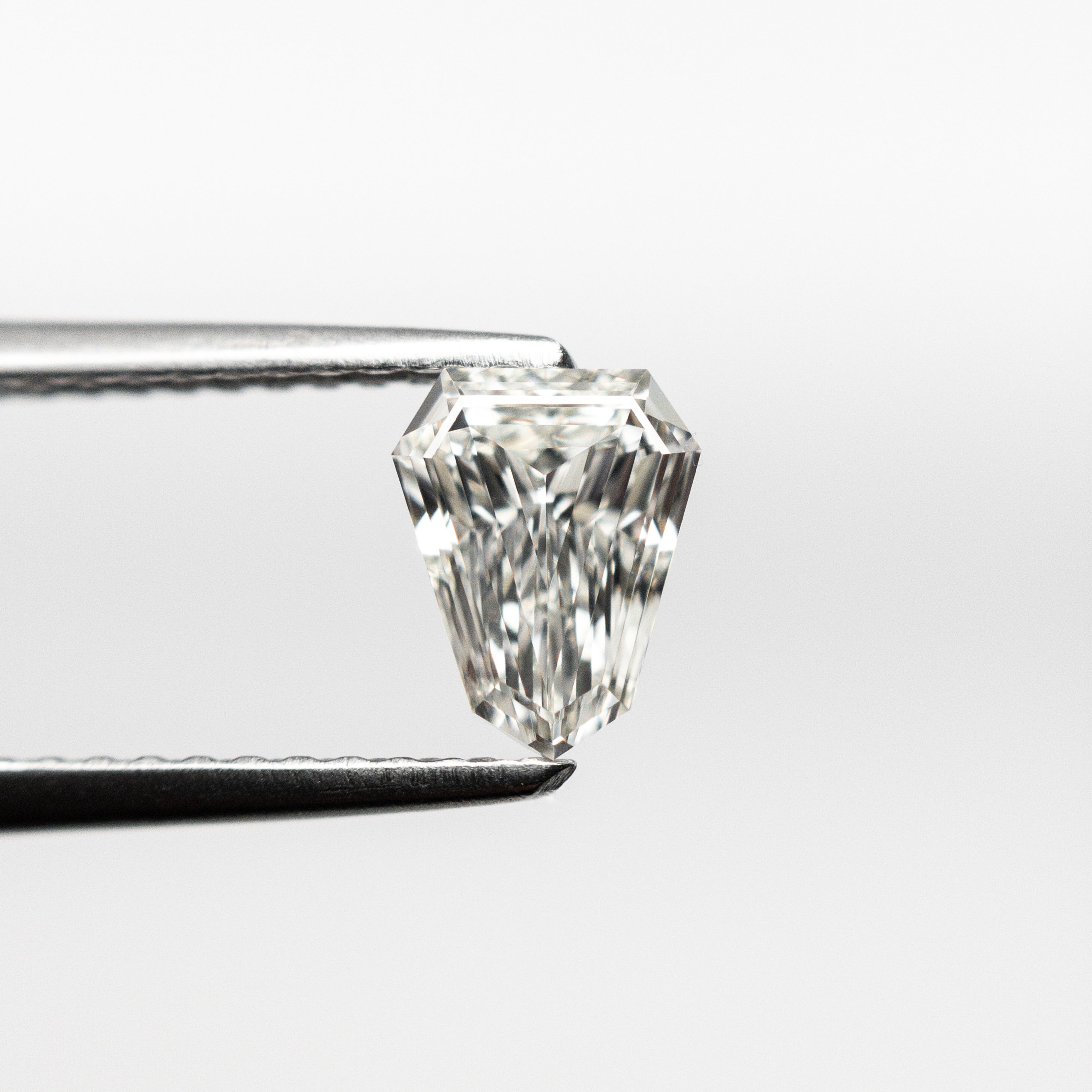 0.43ct 6.63x5.17x1.84mm VVS G Shield Step Cut 19655-01-Staghead Designs