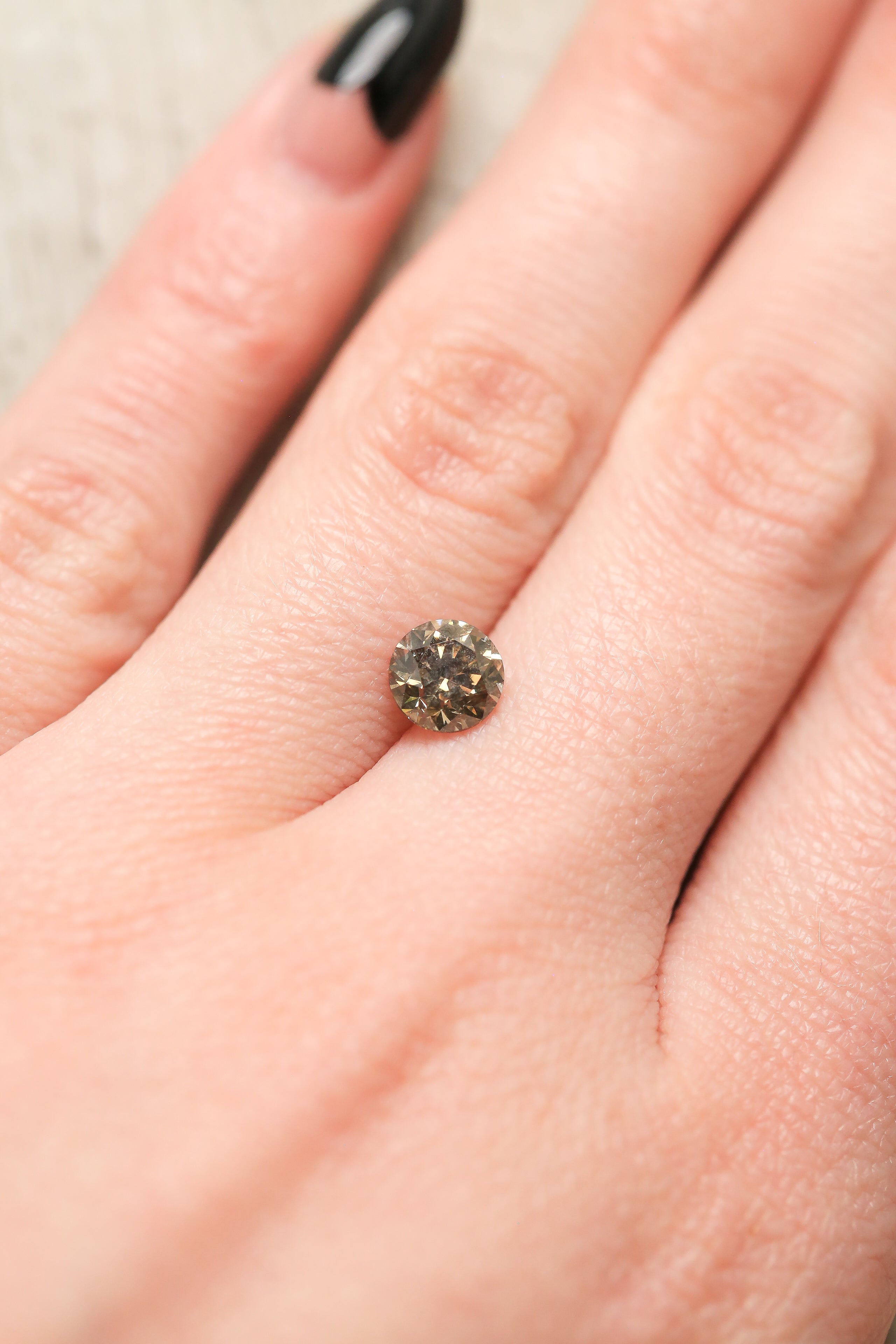 1.07ct 6.25mm ROUND BRILLIANT CUT CHAMPAGNE DIAMOND-3