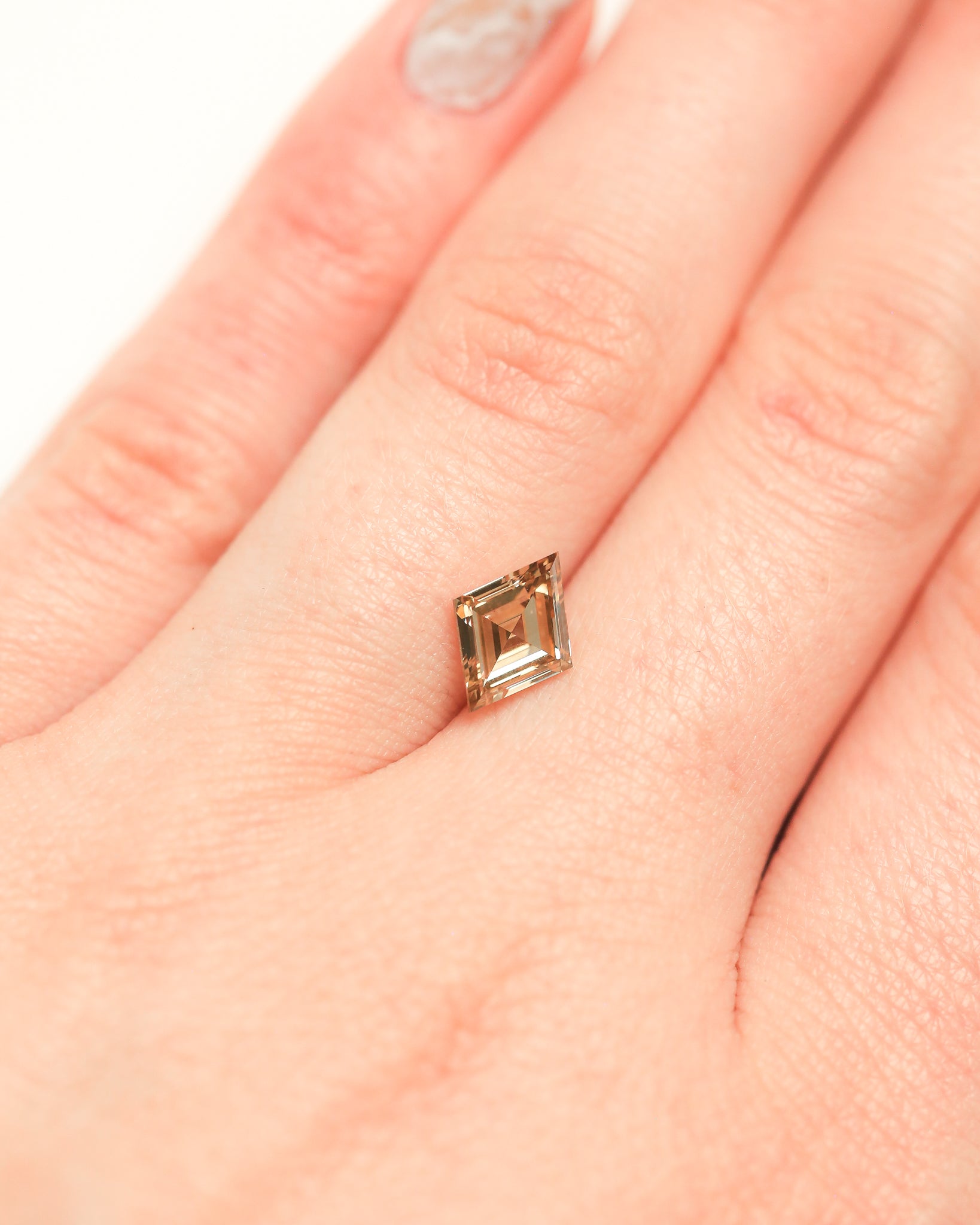 "FÉLICITÉ" - LOZENGE STEP-CUT VS1 C5 CANADIAN CHAMPAGNE DIAMOND-7