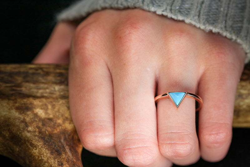 "JENNY FROM THE BLOCK" - TRIANGLE TURQUOISE SOLITAIRE ENGAGEMENT RING