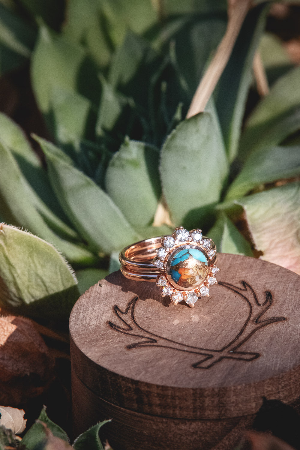 "ESMERALDA" - ROUND CUT SPINY OYSTER TURQUOISE WEDDING BAND WITH DIAMOND ACCENTS-34