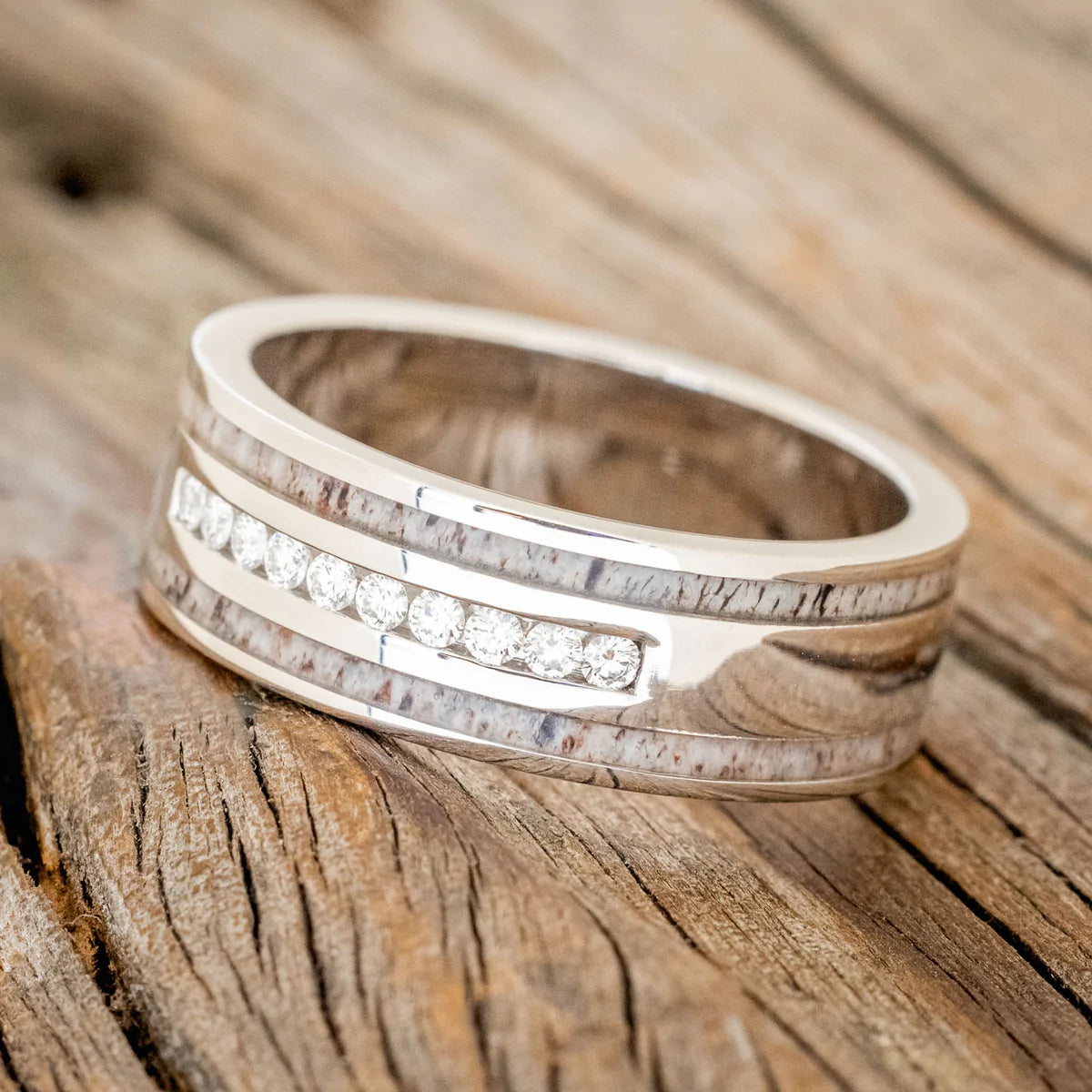 "RYDER" - DIAMONDS & ANTLER INLAYS WEDDING BAND - 14K WHITE GOLD - SIZE 12 1/4-2
