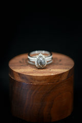 PEAR-SHAPED SALT & PEPPER DIAMOND WEDDING BAND SET WITH DIAMOND HALO & "XENA" RING GUARD