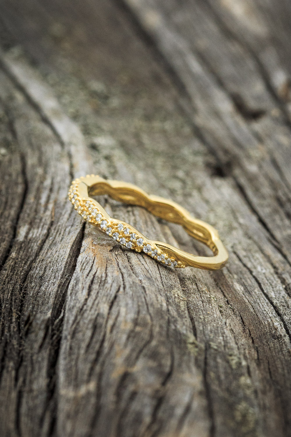 14K GOLD TWISTED ANNIVERSARY BAND-10