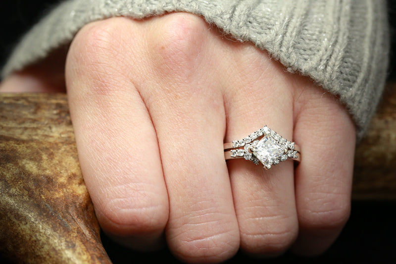 1 CT Princess Cut Lab Grown Diamond Compass Prong Set Engagement Ring