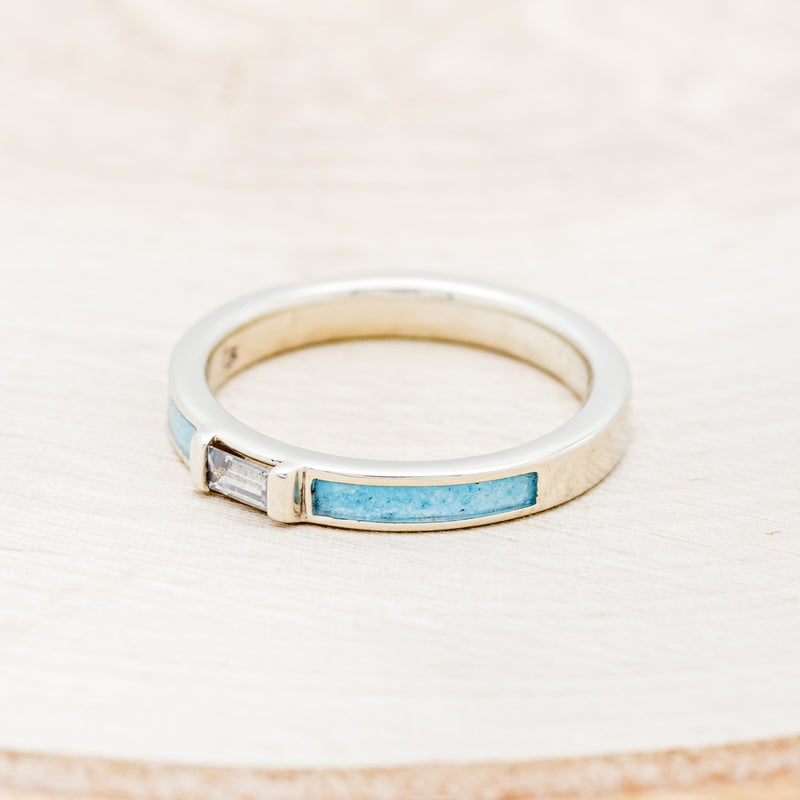 WHITE SAPPHIRE WEDDING BAND WITH TURQUOISE INLAYS