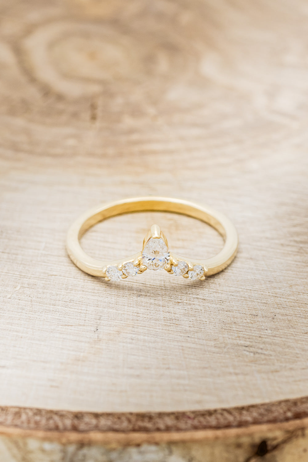 "BELLAMY" - V-SHAPED DIAMOND TRACER-7