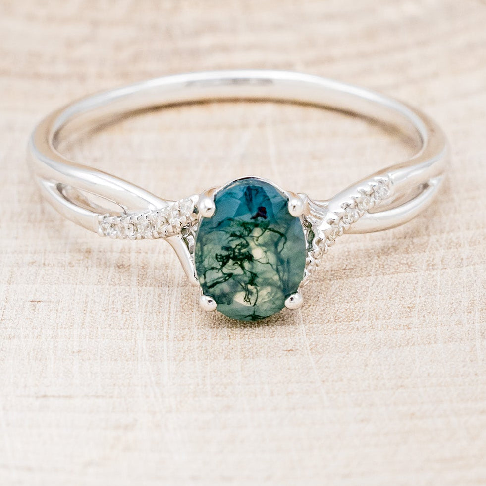 "ROSLYN" - OVAL MOSS AGATE ENGAGEMENT RING WITH DIAMOND ACCENTS-18