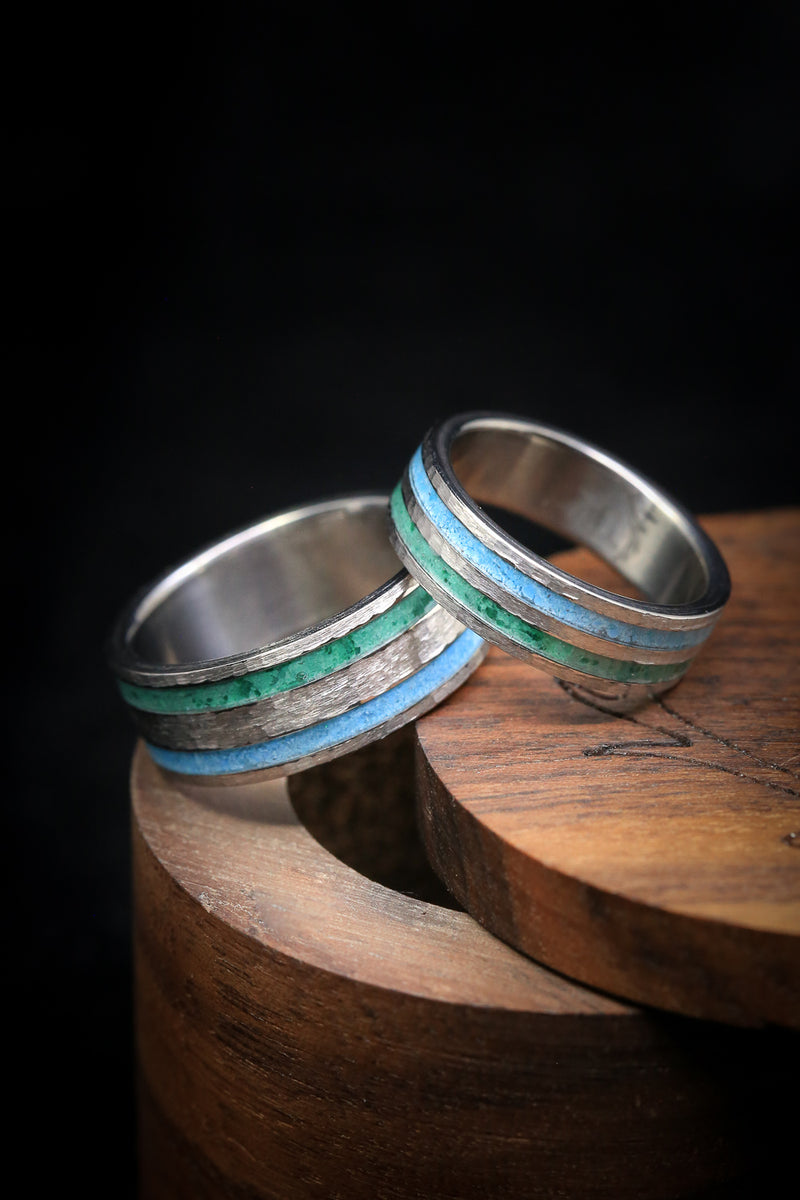 "RYDER" - TURQUOISE & MALACHITE MATCHING SET WITH HAMMERED CENTER