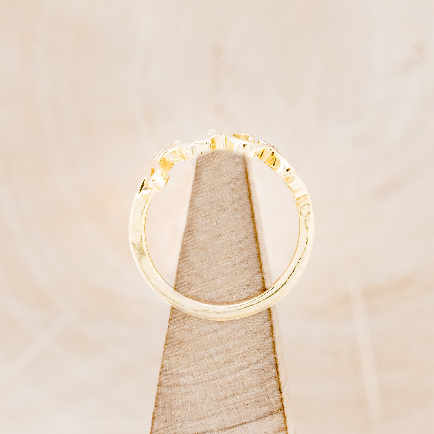 "EFFIE" - SCRIPT-STYLE BREAST CANCER AWARENESS RING-12