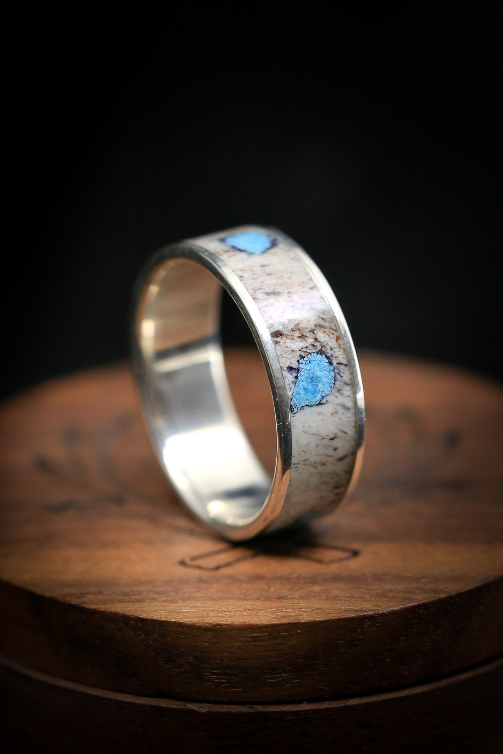"RAINIER" - MATCHING SET OF ANTLER WEDDING RINGS WITH TURQUOISE DEPOSITS-16
