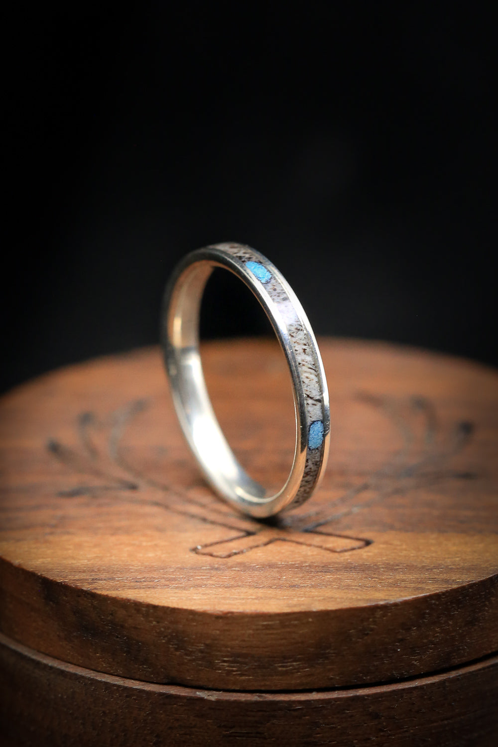 "RAINIER" - MATCHING SET OF ANTLER WEDDING RINGS WITH TURQUOISE DEPOSITS-11