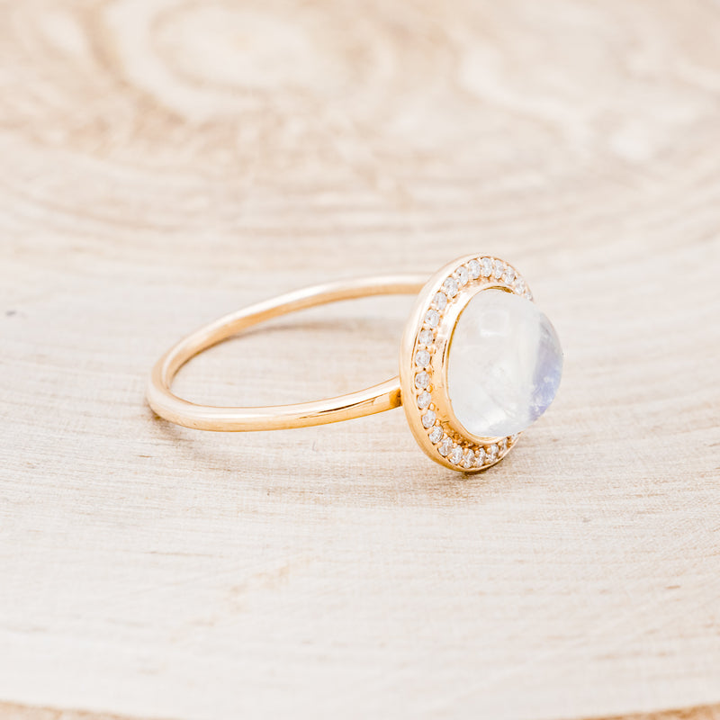 "TERRA" - ROUND CUT MOONSTONE ENGAGEMENT RING WITH DIAMOND HALO - 14K ROSE GOLD - SIZE 6 3/4