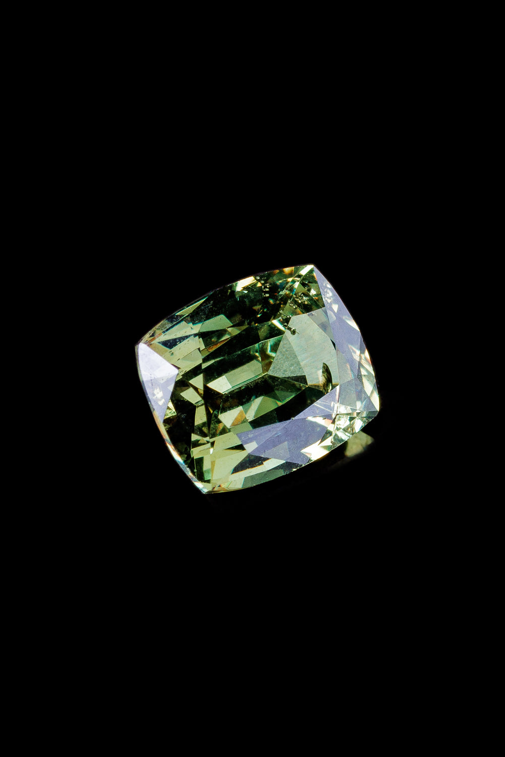 "AYLA" - EMERALD CUT DEMANTOID GARNET-5
