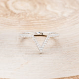"JENNY FROM THE BLOCK" - TRIANGLE MOISSANITE ENGAGEMENT RING WITH V-SHAPED DIAMOND BAND