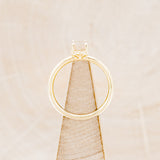 "AURUM" - LATTICE SUNSTONE SOLITAIRE ENGAGEMENT RING-18