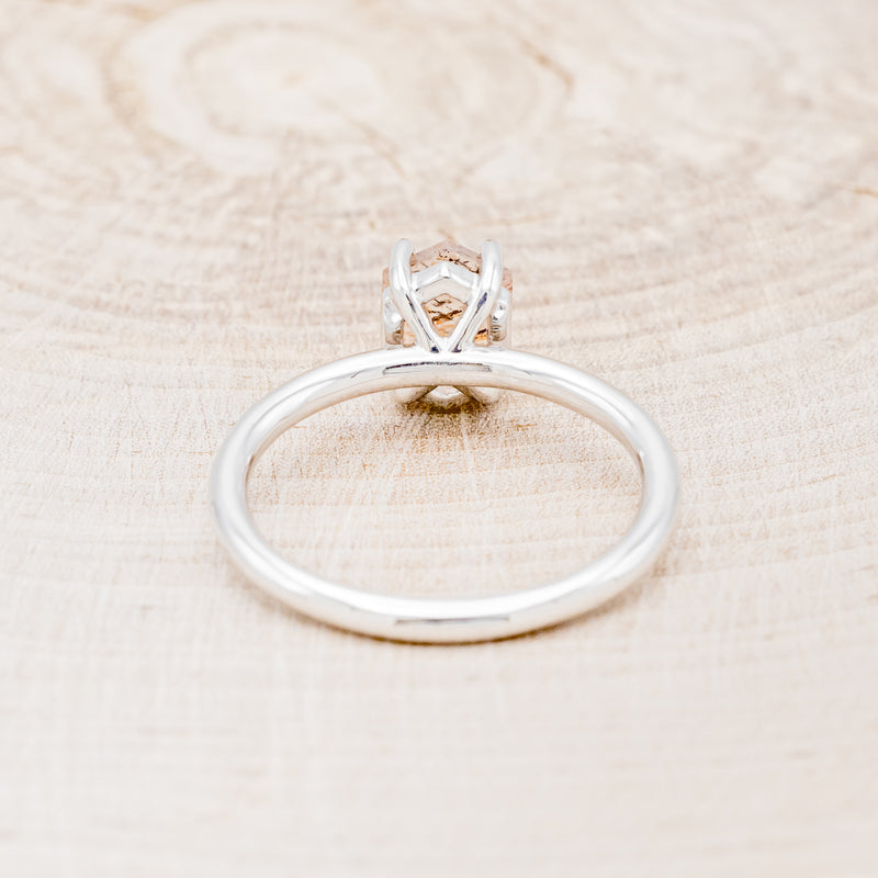 "AURUM" - LATTICE SUNSTONE SOLITAIRE ENGAGEMENT RING